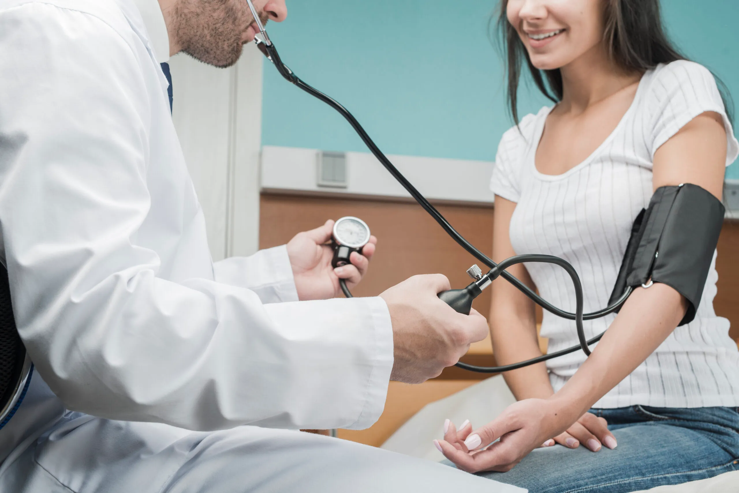 Doctor measuring a patient’s pulse